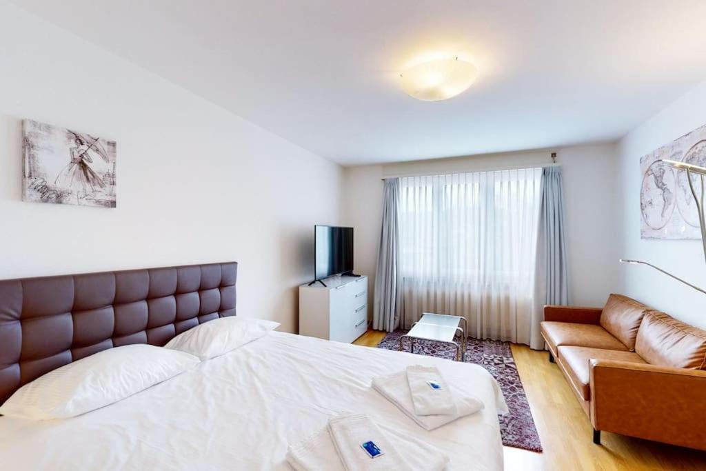 Very Spacious Studio In City Center - Parkview 4 Zúrich Exterior foto